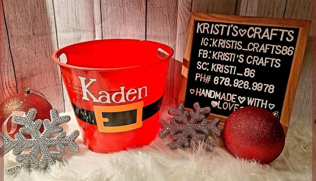 Custom Christmas Bucket With Names - Christmas Elfs, Ornaments, Wreaths,etc
